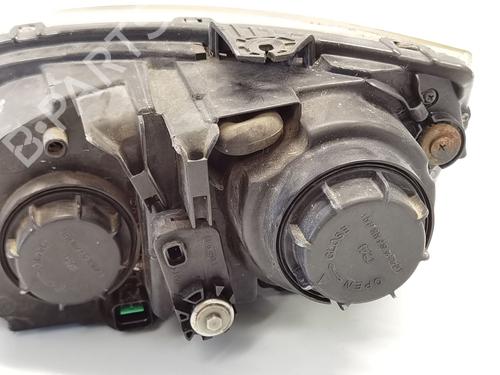 Right headlight KIA SORENTO I (JC) 2.5 CRDi | BP26277435C29 