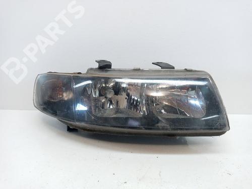 Used Right headlight Right headlight SEAT LEON (1M1) 1.9 TDI (110 hp) 9109585 9109585