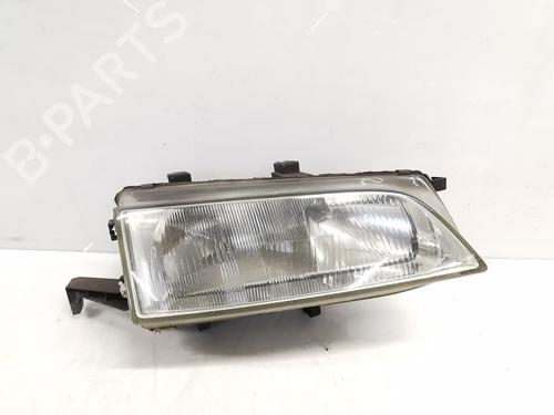 Faro anteriore destro Faro anteriore destro HONDA ACCORD V (CE, CF_, CD) 2.0 TDi (CF1) (105 hp) 37463688 37463688