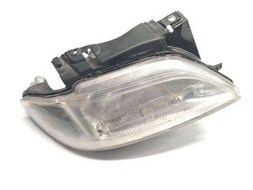 Used Right headlight CITROËN XSARA (N1) 1.9 D (68 hp) 31065213