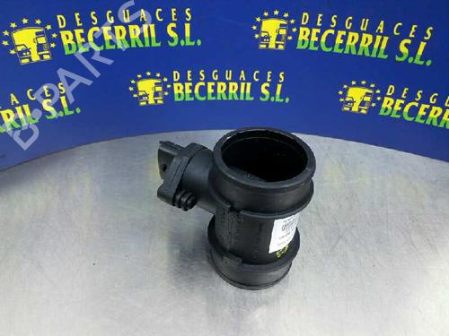 Used Mass air flow sensor OPEL AGILA (A) (H00) 1.0 12V (F68) (58 hp) 8452033