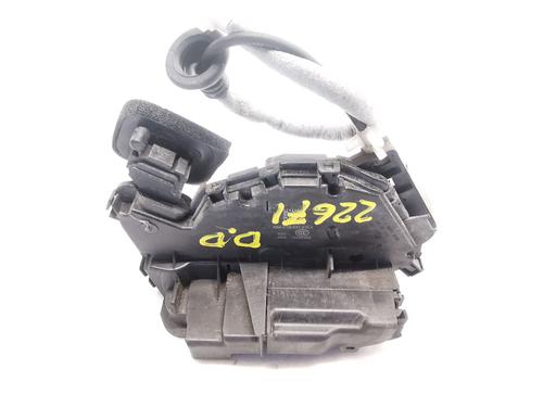 Fechadura frente direita Fechadura frente direita SKODA FABIA II (542) 1.2 (60 hp) 36755030 36755030