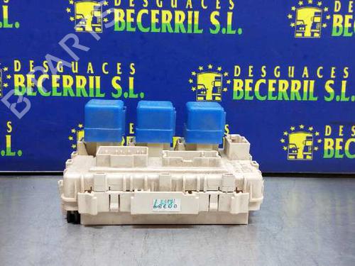 Fuse box NISSAN X-TRAIL I (T30) 2.2 Di 4x4 | BP8436880E1 
