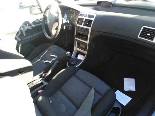 Tailgate handle PEUGEOT 307 Break (3E) 1.6 HDi 110 | BP8869765C132 