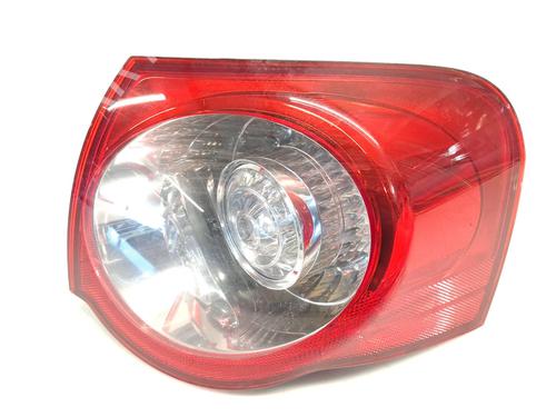 right-taillight-vw-passat-b6-variant-3c5-2005-2006-2007-2008-2009-2010-2011-32238326 main image