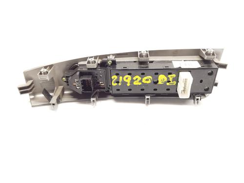 Left front window switch HYUNDAI SANTA FÉ II (CM) 2.2 CRDi | BP31982719I27