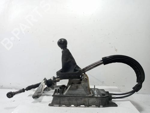 Used Gear lever VW TOURAN (1T1, 1T2) 1.9 TDI (105 hp) 10369920