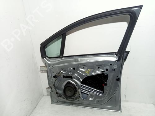 Right front door OPEL MERIVA B MPV (S10) 1.7 CDTI (75) | BP25495478C3 