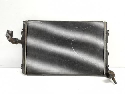 Used Water radiator Water radiator 37999770 37999770