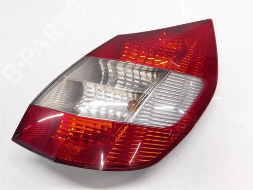 Used Right taillight RENAULT GRAND SCÉNIC II (JM0/1_) 1.5 dCi (JM1E) (106 hp) 28359248