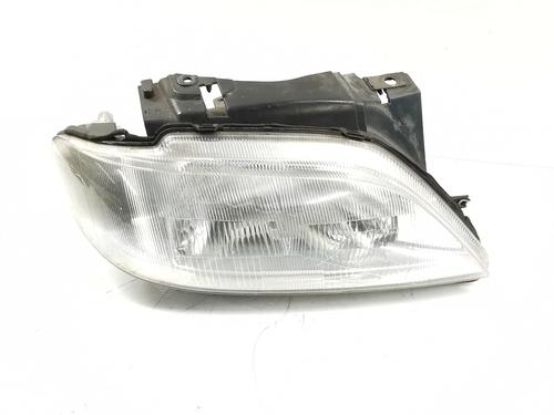 Used Right headlight CITROËN XSARA (N1) 1.9 TD (90 hp) 30087913