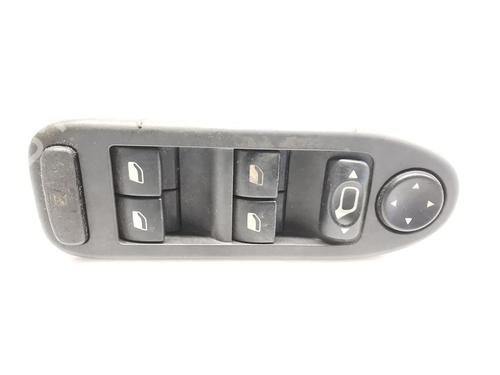 Used Left front window switch Left front window switch CITROËN C5 I (DC_) 2.0 HDi (DCRHZB, DCRHZE) (109 hp) 33336813 33336813