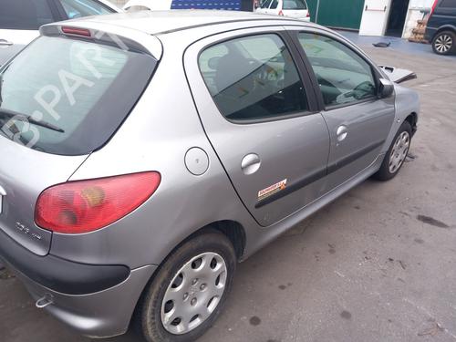 Engine control unit (ECU) PEUGEOT 206 Hatchback (2A/C) 1.4 HDi eco 70 | BP29052460M57 