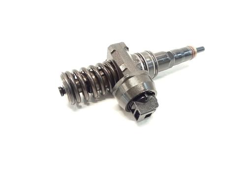 Injecteur VW GOLF V Variant (1K5) 1.9 TDI (105 hp) 26605948