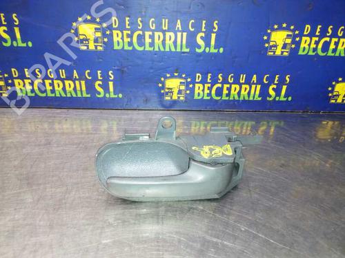 Used Front right interior door handle PEUGEOT 107 (PM_, PN_) 1.0 (68 hp) 8432722