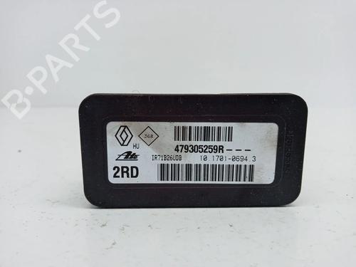 Used Electronic sensor RENAULT MEGANE III Hatchback (BZ0/1_, B3_) 1.5 dCi (BZ09, BZ0D, BZ1W, BZ29, BZ14) (110 hp) 8801980