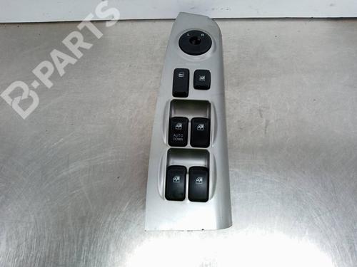 Used Left front window switch Left front window switch KIA SPORTAGE II (JE_, KM_) 2.0 i 16V (141 hp) 8467661 8467661