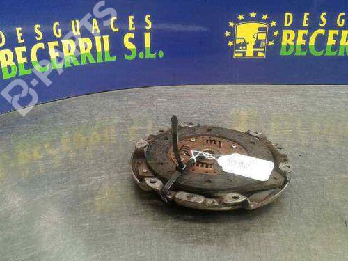 Used Injection rail Injection rail DAEWOO MATIZ (M100, M150) 0.8 (52 hp) 8452780 8452780