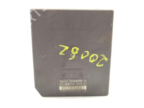 Used Fuse box RENAULT MEGANE III Hatchback (BZ0/1_, B3_) 1.5 dCi (86 hp) 26460834