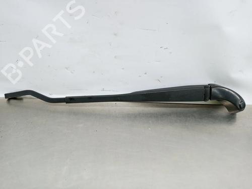 Used Front windshield wiper arm MINI MINI (R50, R53) Cooper (116 hp) 17174237
