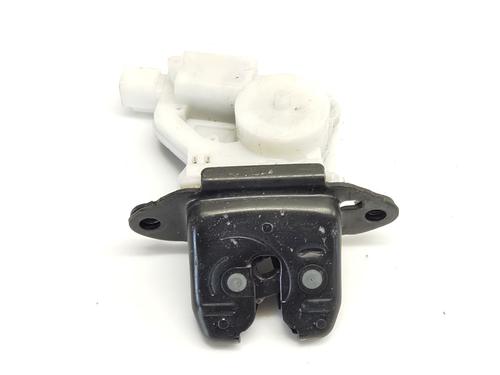 Used Tailgate lock NISSAN QASHQAI II (J11, J11_) 1.2 DIG-T (115 hp) 29359952