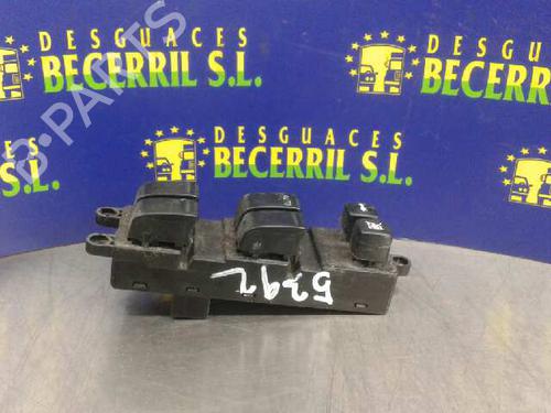Used Left front window switch NISSAN PRIMERA Hatchback (P12) 2.2 dCi (139 hp) 8447531
