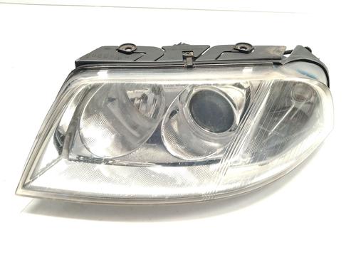 Used Left headlight VW PASSAT B5.5 Variant (3B6) 2.0 (130 hp) 31192918