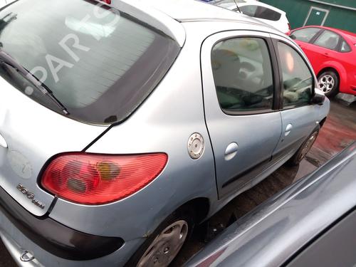 Engine control unit (ECU) PEUGEOT 206 Hatchback (2A/C) 1.4 HDi eco 70 | BP25976874M57 