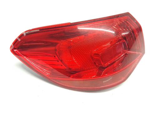 Used Left taillight Left taillight 32110125 32110125
