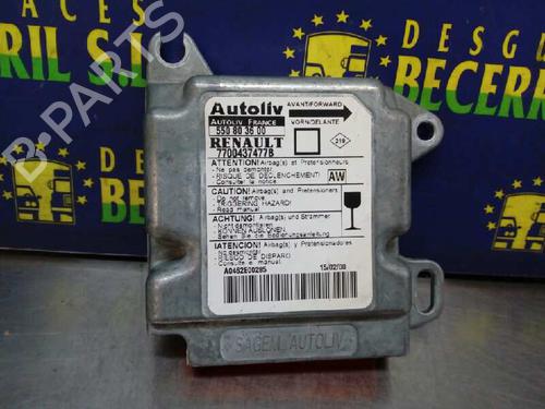 Centralita airbag RENAULT MEGANE I (BA0/1_) 1.4 16V (BA0D, BA1H, BA0W, BA10) (95 hp) 8442084