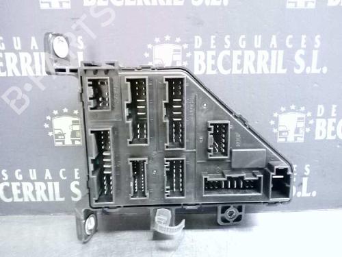 Fuse box KIA SPORTAGE II (JE_, KM_)  | BP8444652E1 