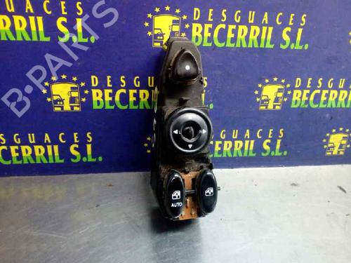 Used Left front window switch HYUNDAI COUPE I (RD) [1996-2004]  8450148