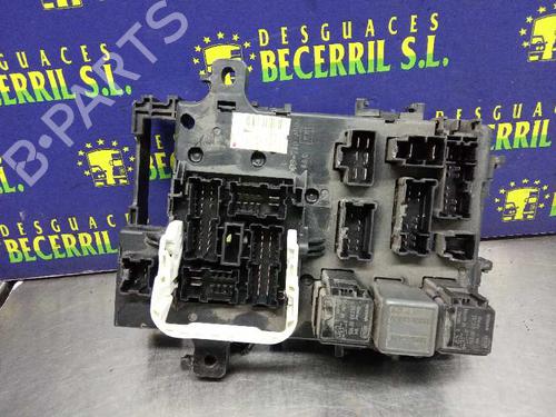 Fuse box NISSAN TERRANO II (R20) 2.7 TDi 4WD | BP8449090E1 