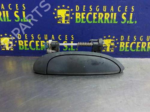 Used Front right exterior door handle RENAULT MEGANE I Classic (LA0/1_) 1.9 dTi (LA1U) (80 hp) 8448484