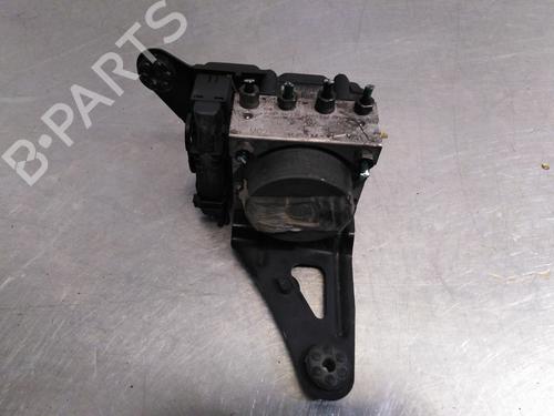 Used ABS pump RENAULT SCÉNIC II (JM0/1_) [2003-2010]  8470476