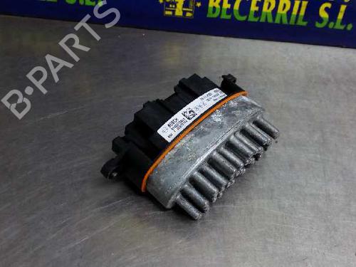 Used Heater resistor FORD MONDEO III (B5Y) 2.0 TDCi (130 hp) 11653376