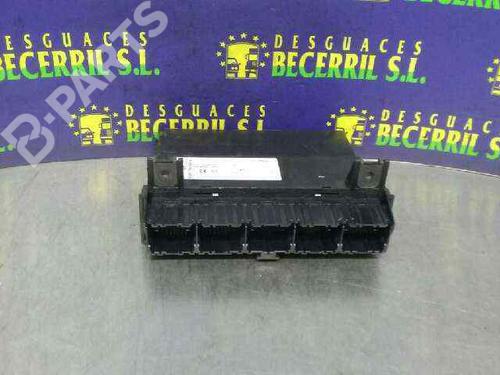 Used Comfort control module Comfort control module FORD FIESTA V (JH_, JD_) 1.3 (69 hp) 8433306 8433306