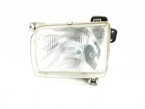 Lyskaster venstre NISSAN PICK UP (D22) 2.5 TD 4WD (103 hp) 29638009