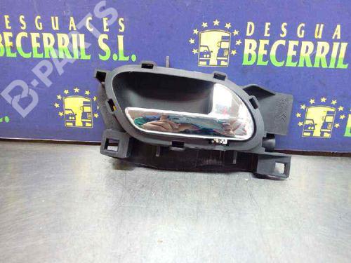 Used Rear right interior door handle Rear right interior door handle CITROËN C4 I (LC_) 1.6 HDi (109 hp) 8439669 8439669