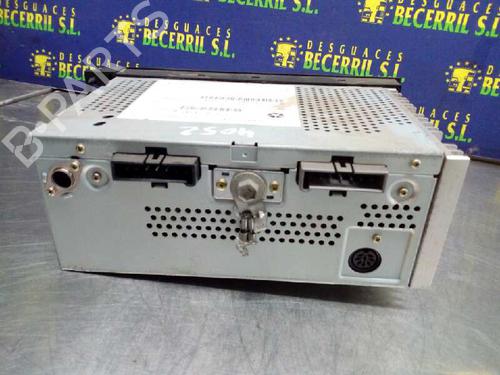 Radio CHRYSLER VOYAGER / GRAND VOYAGER III (GS_, NS_)  | BP8439761E6 