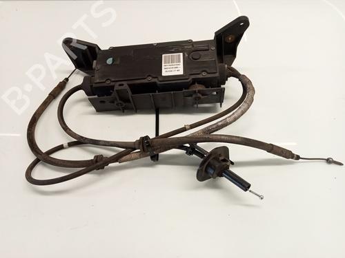 Used Electric handbrake RENAULT MEGANE II Saloon (LM0/1_) 1.5 dCi (LM02, LM13, LM2A) (101 hp) 24967122