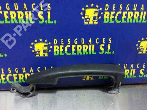 Used Front left exterior door handle Front left exterior door handle PEUGEOT PARTNER Box Body/MPV 1.6 HDi 16V (90 hp) 8435502 8435502
