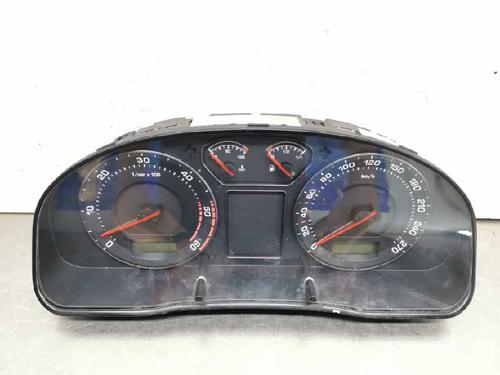Used Instrument cluster SKODA SUPERB I (3U4) 1.9 TDI (130 hp) 8465981