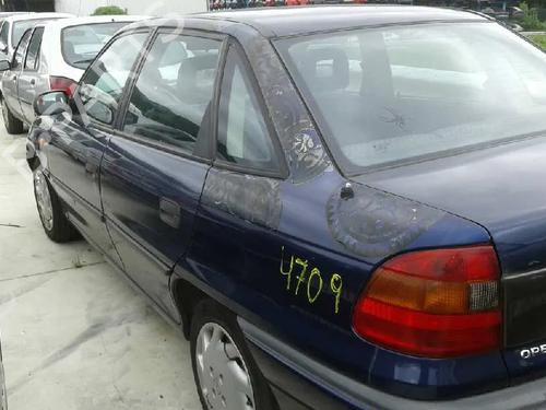 Left taillight OPEL ASTRA F Saloon (T92)  | BP8445013C34 