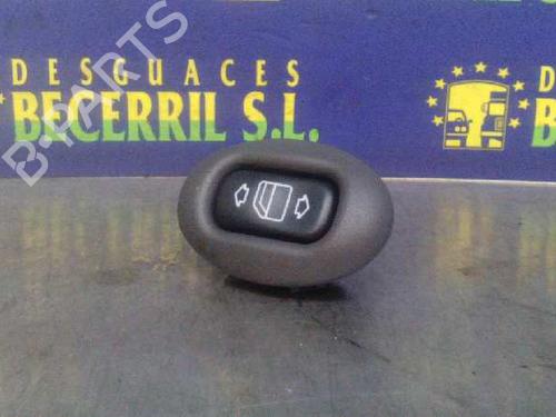 Mando elevalunas trasero izquierdo MERCEDES-BENZ A-CLASS (W168) A 170 CDI (168.008) (90 hp) 21082082107C45