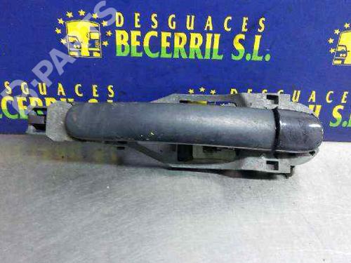 Used Rear left exterior door handle Rear left exterior door handle VW GOLF IV (1J1) 1.9 TDI (90 hp) 8438122 8438122
