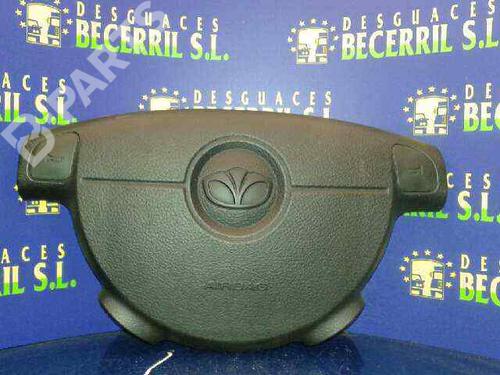 Used Driver airbag Driver airbag DAEWOO KALOS (KLAS) 1.2 (72 hp) 8425005 8425005