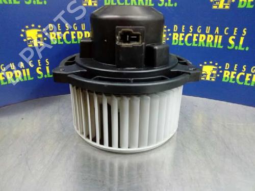 Used Heater blower motor KIA SORENTO I (JC) 2.5 CRDi 4WD (140 hp) 17173940