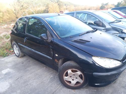 Używane części PEUGEOT 206 Hatchback (2A/C) 1.4 HDi eco 70 (68 hp) 4347417