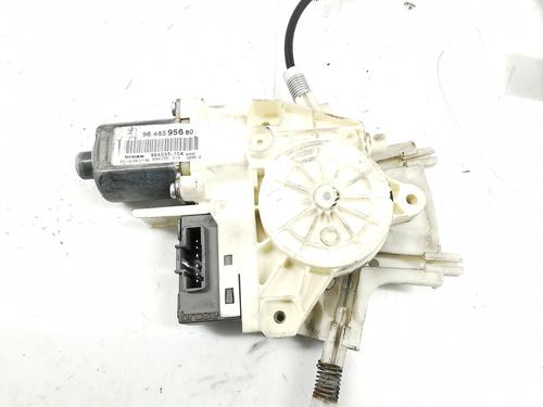 Rear left window mechanism PEUGEOT 407 (6D_) 2.0 HDi 135 (6DRHRH, 6DRHRE, 6DRHRG, 6DRHRJ) | BP30157260C24